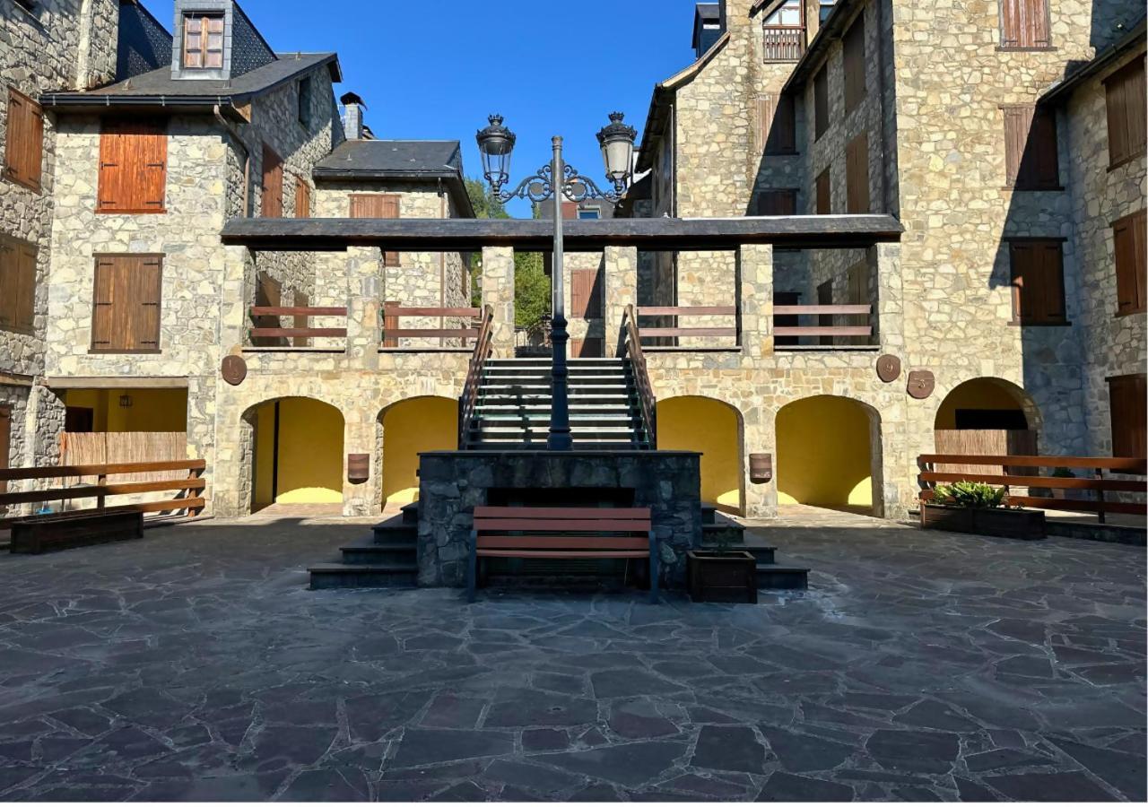 Апартаменты Caldares Exclusivo Atico En El Pueyo De Jaca Пантикоса Экстерьер фото