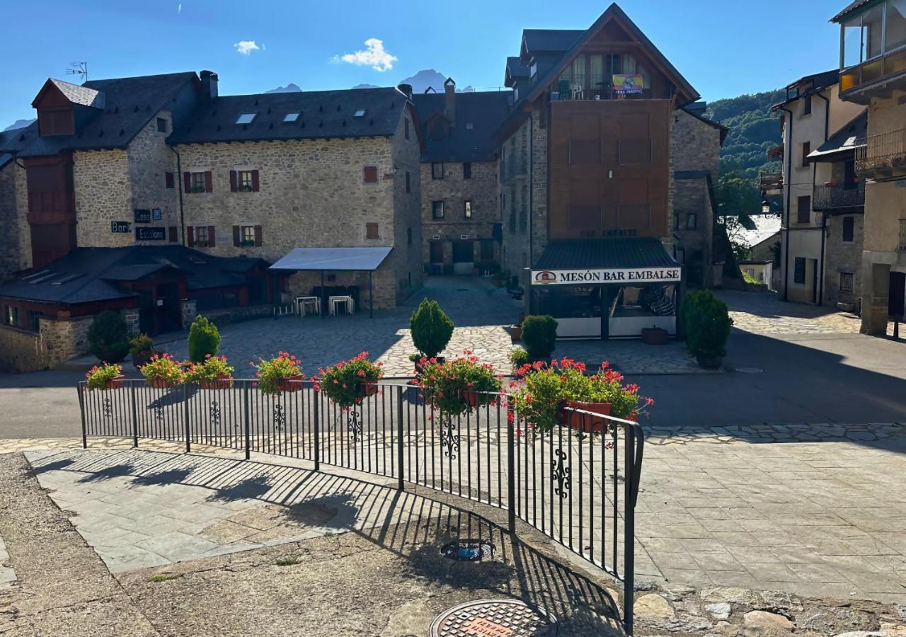 Апартаменты Caldares Exclusivo Atico En El Pueyo De Jaca Пантикоса Экстерьер фото